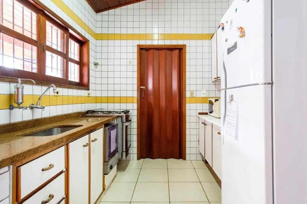 Bh4 - Bh4: Casa Com Piscina Ao Lado Da Praia Grande Ubatuba Extérieur photo
